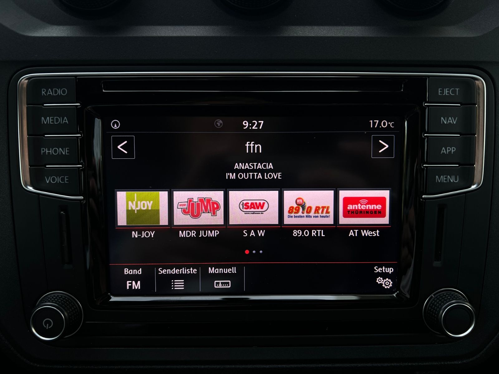 Fahrzeugabbildung Volkswagen Caddy Comfortline 1.4 TSI DSG *Navi, Bi-Xenon, A