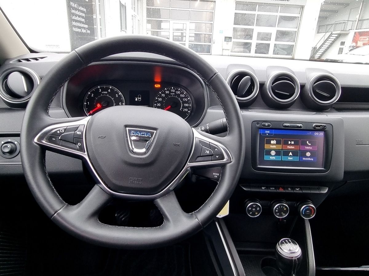 Fahrzeugabbildung Dacia Duster Prestige SCe 115 LPG