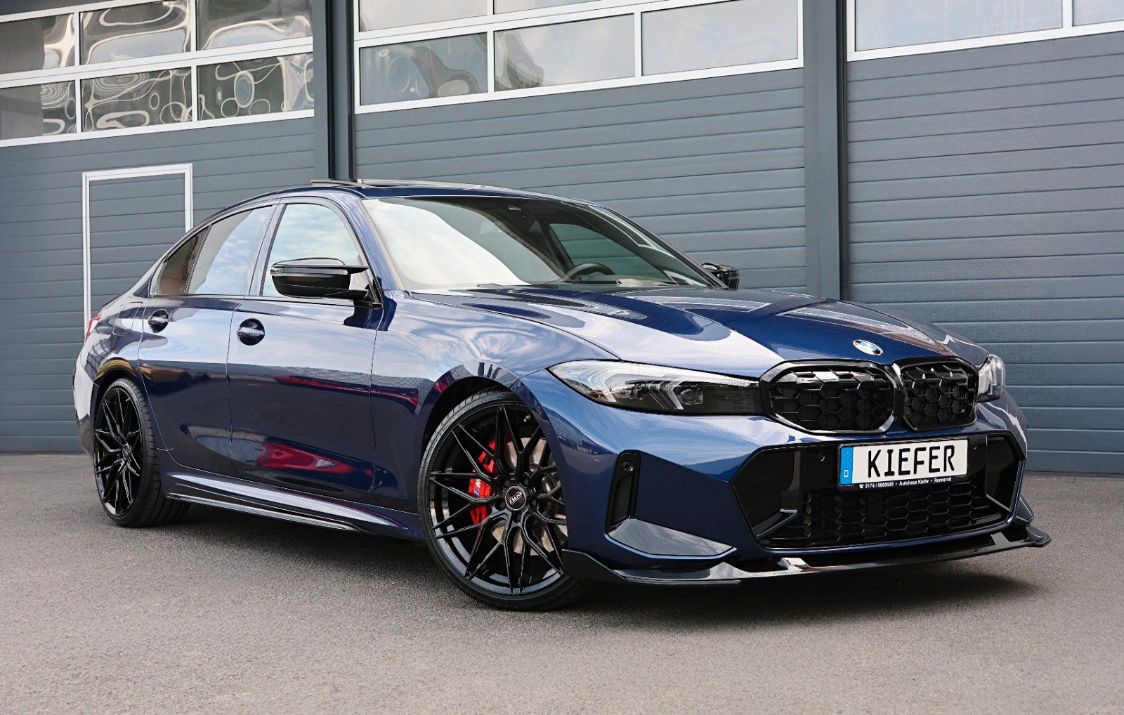 BMW 330i xDrive M/APPLE/SHZ/LHZ/SPUR/KAMERA/TOTW/R20