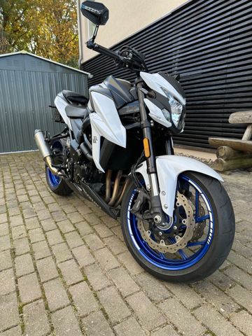 Suzuki GSX-S 750