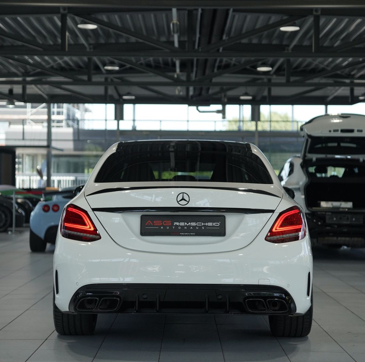 Mercedes Benz C 63 Amg