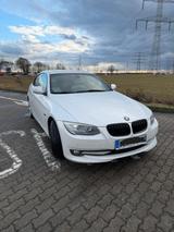 BMW 320i Coupé in Perlweiß - TÜV neu - BMW 320: Coupe, 320i