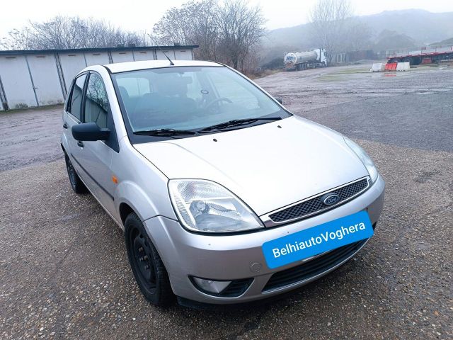 Ford Fiesta 2004---1.4 Benzina Neopatentati