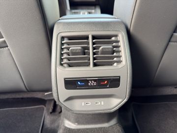 Cupra Formentor 2.0 TSI 310PS VZ 4Drive DSG Panodach