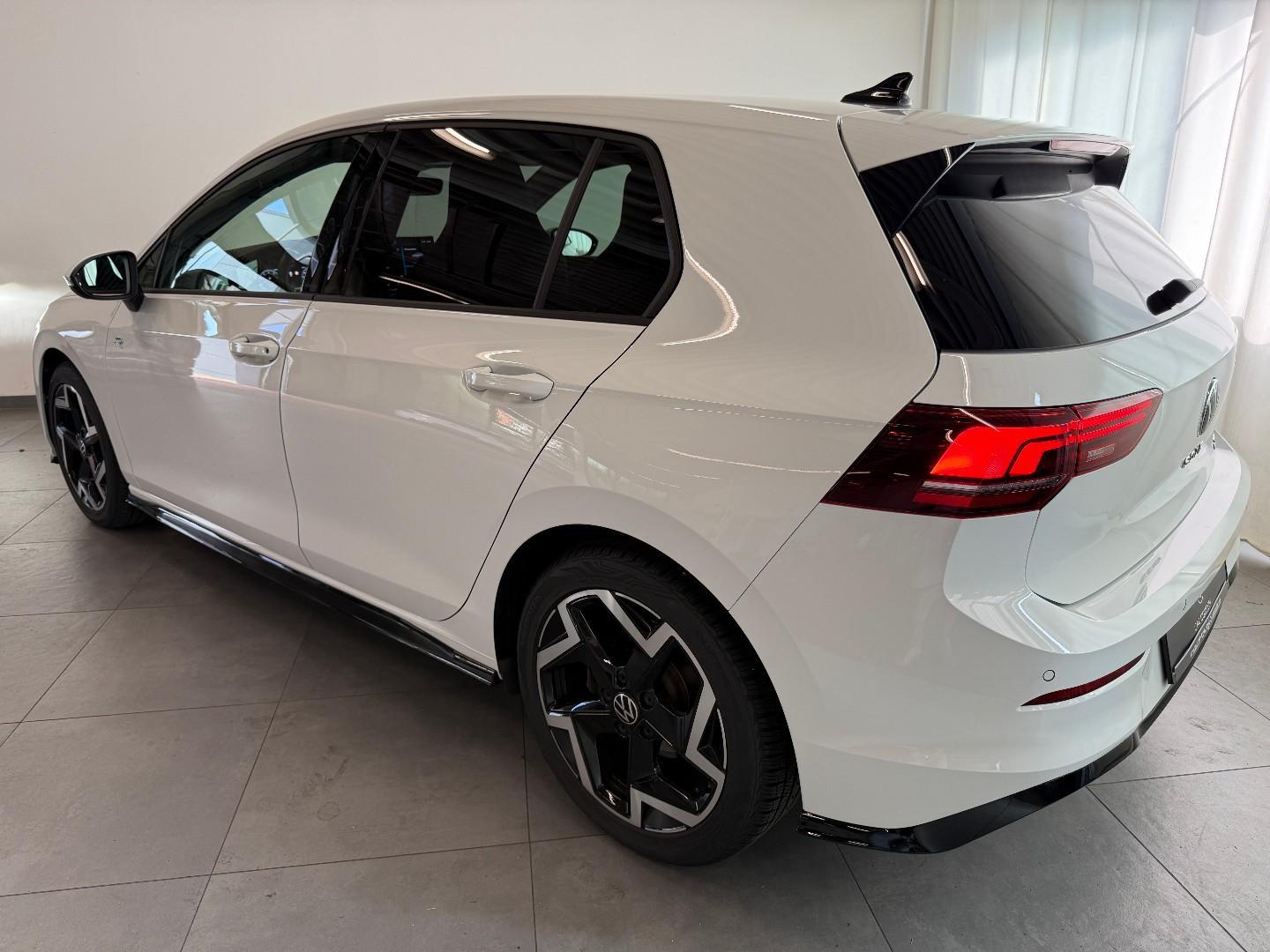Volkswagen Golf VIII 1.5 eTSI R-Line ACC KAMERA, миниатюра 7