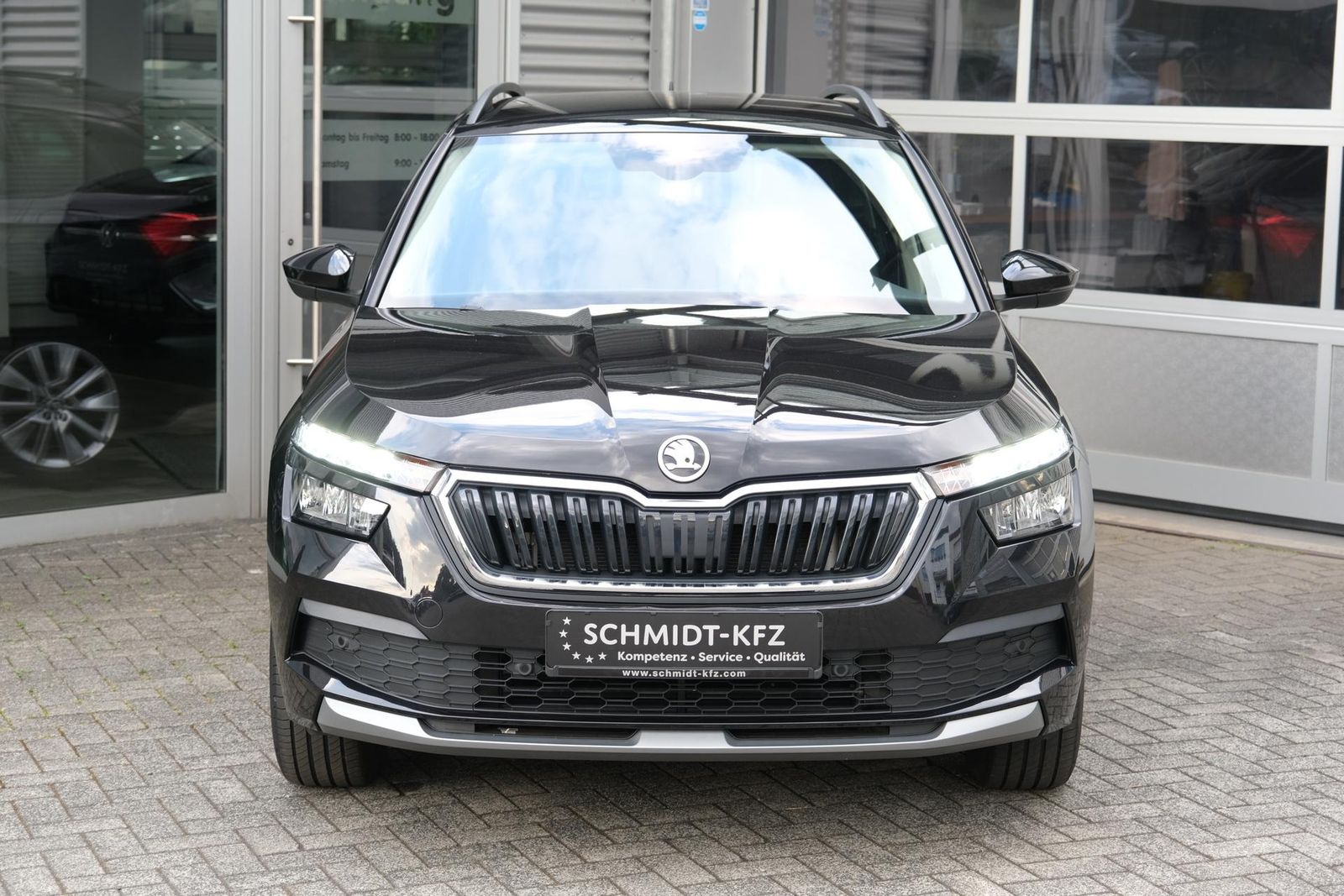 Skoda Kamiq 1.0 TSI Clever LED App-Navi PDC Climat... imagem 3