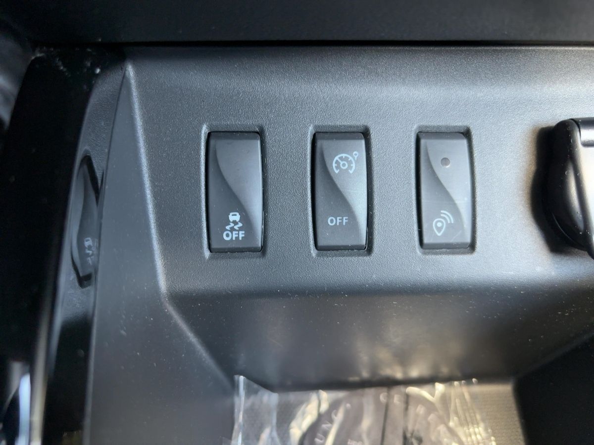 Fahrzeugabbildung Dacia Spring Essential 45 Kima Kamera CCS