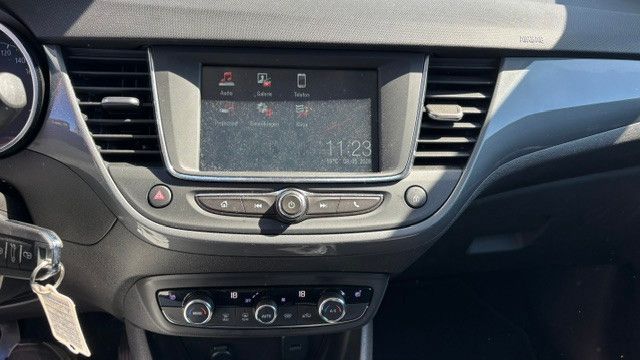 Fahrzeugabbildung Opel Crossland 1.2 Turbo Elegance