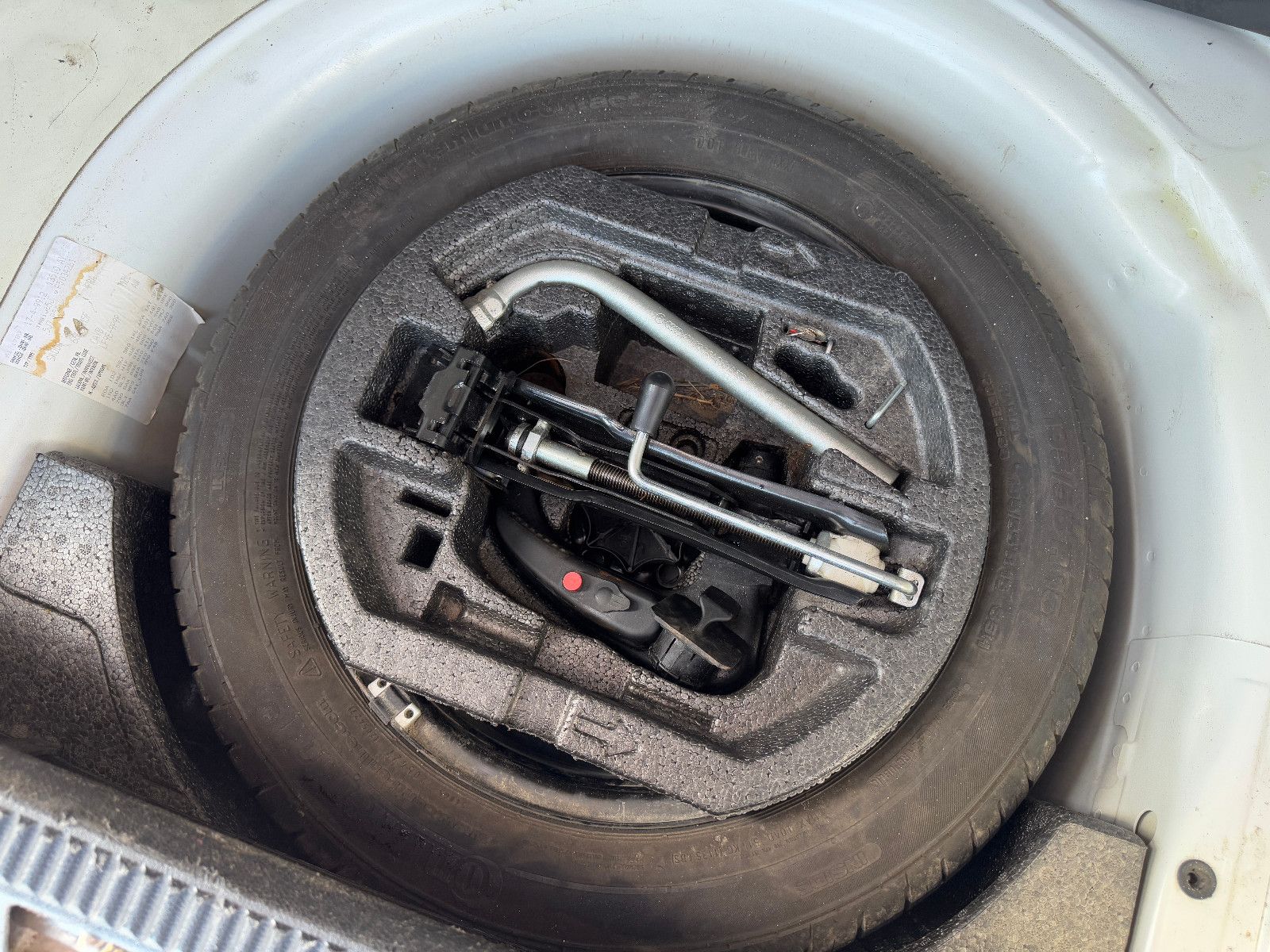 Fahrzeugabbildung SKODA Roomster Praktik 1.6 TDI 1.HAND SKODA SCHECKHEFT