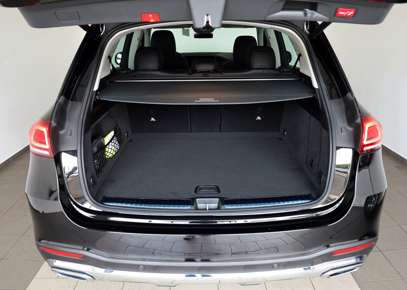 Fahrzeugabbildung Mercedes-Benz GLE 350d 4M AMG Line Leder,Navi,LED,360°,ParkPak