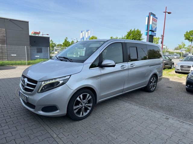 Mercedes-Benz V 220 Avantgarde Leder LED 8 Sitzer Navi