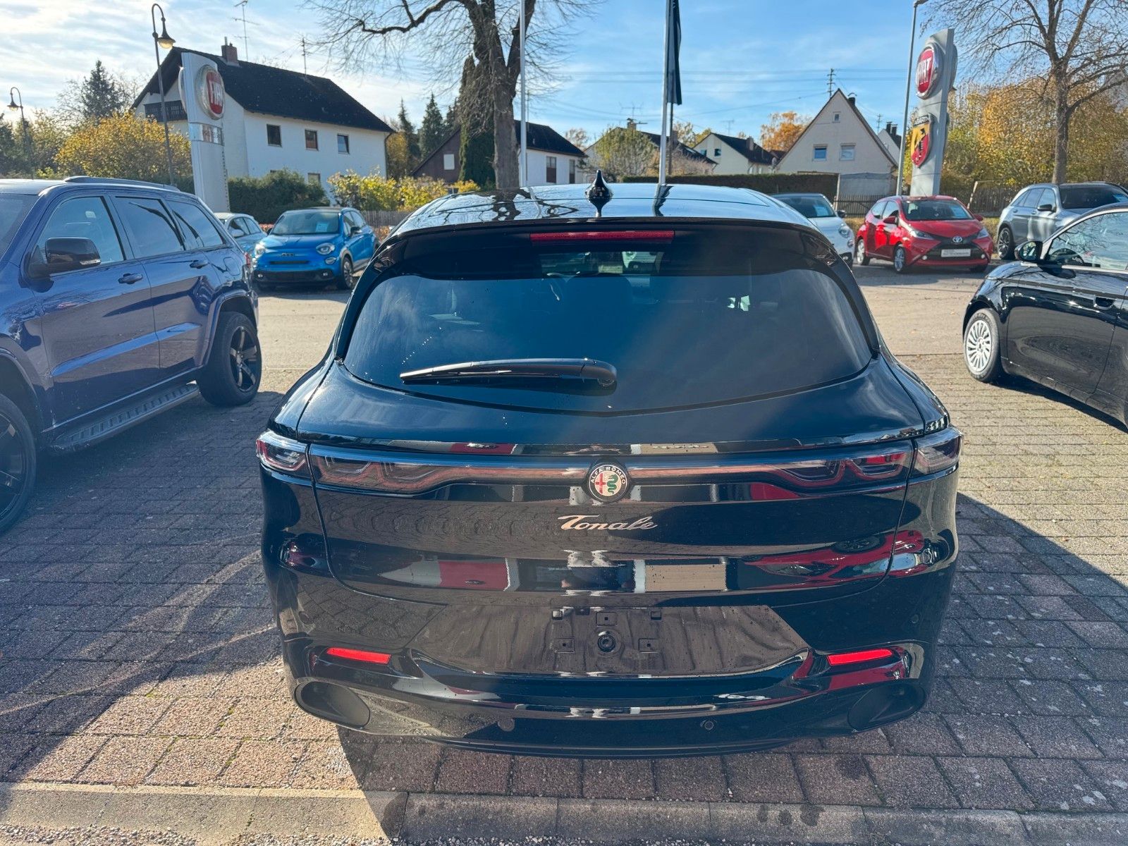 Fahrzeugabbildung Alfa Romeo INTENSA 360° PANORAMA MEMORY NAVI