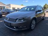 Volkswagen Passat Variant Highline BlueMotion - Volkswagen Passat Variant aus 2011: Highline
