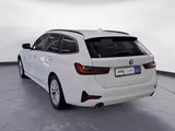 BMW 318d Touring Aut. Klimaaut. Sportsitze PDC - BMW 318 in Stuttgart