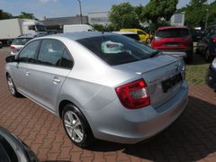 SKODA RAPID 1,4 TSI  KAMERA +PDC Bild 3