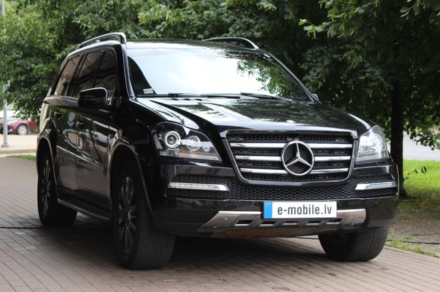 Mercedes-Benz GL 350 CDI BlueEffi. 4Matic Grand Edition, VOLL