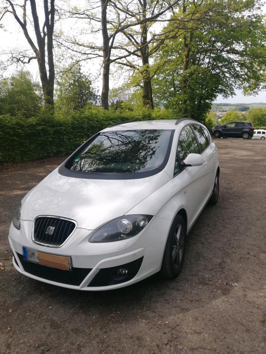 Seat Altea XL 2014 — engine 125 HP (92kW)