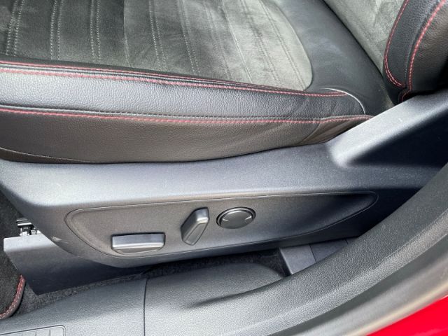 Fahrzeugabbildung Ford Kuga 2.5 Duratec Hybrid FHEV, ST-Line X AWD AHK