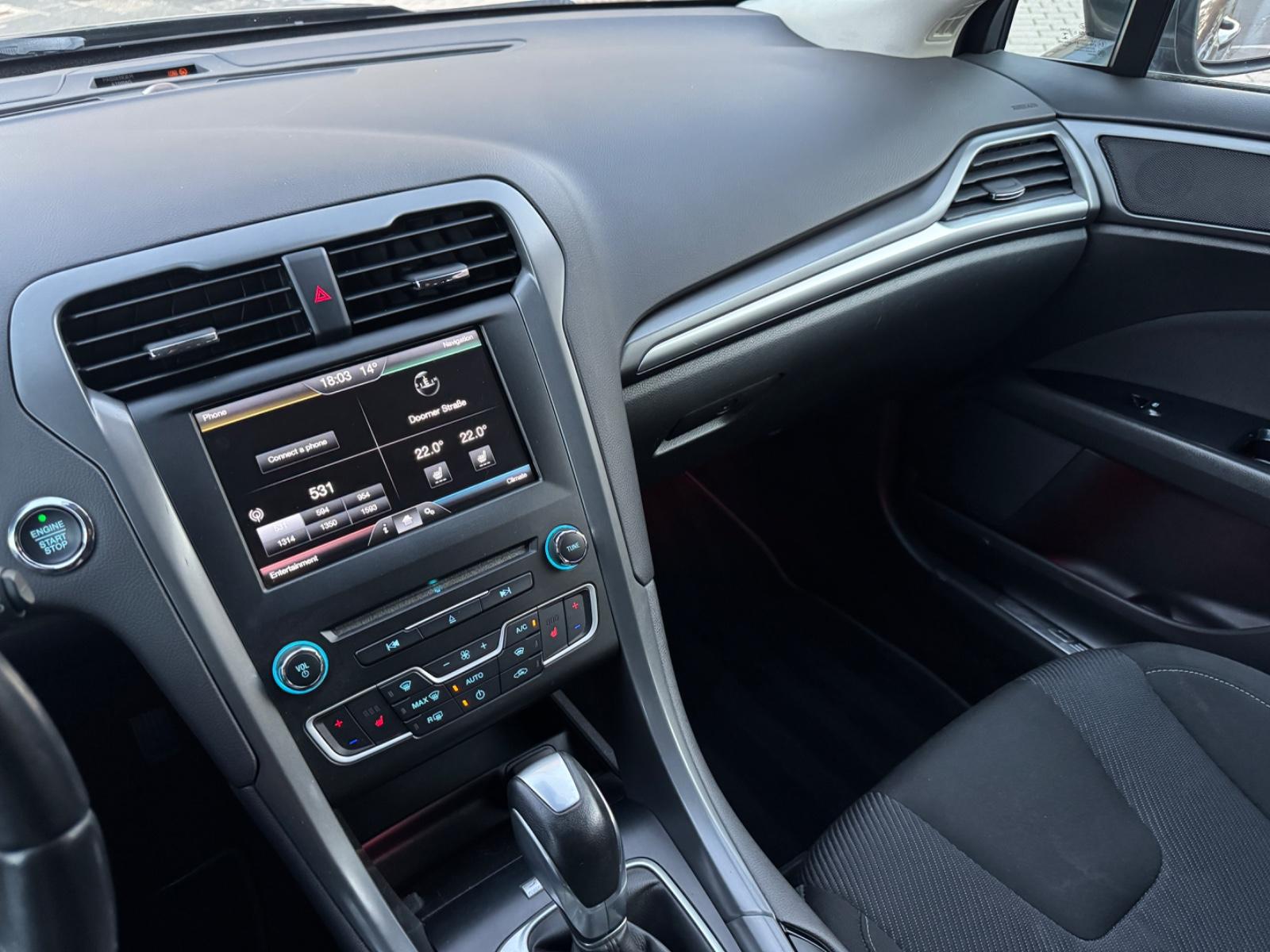 Ford Mondeo 2015 — photo 13