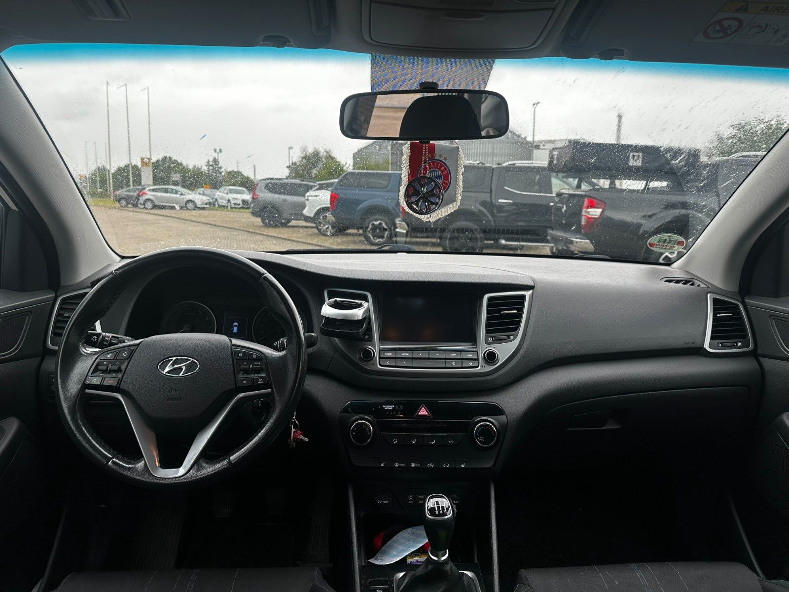 Fahrzeugabbildung Hyundai blue Classic 2WD Navi / AHK abnehmb.