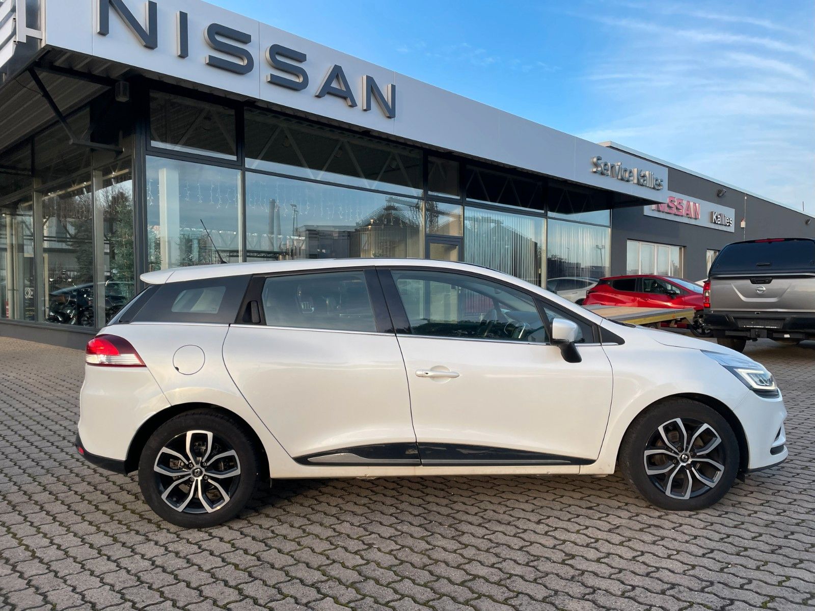 Fahrzeugabbildung Renault Clio IV Grandtour Intens