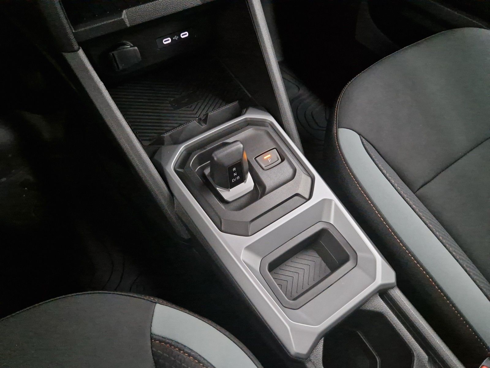 DACIA Duster  Extreme Hybrid 155 Winter-Plus – Bild 20