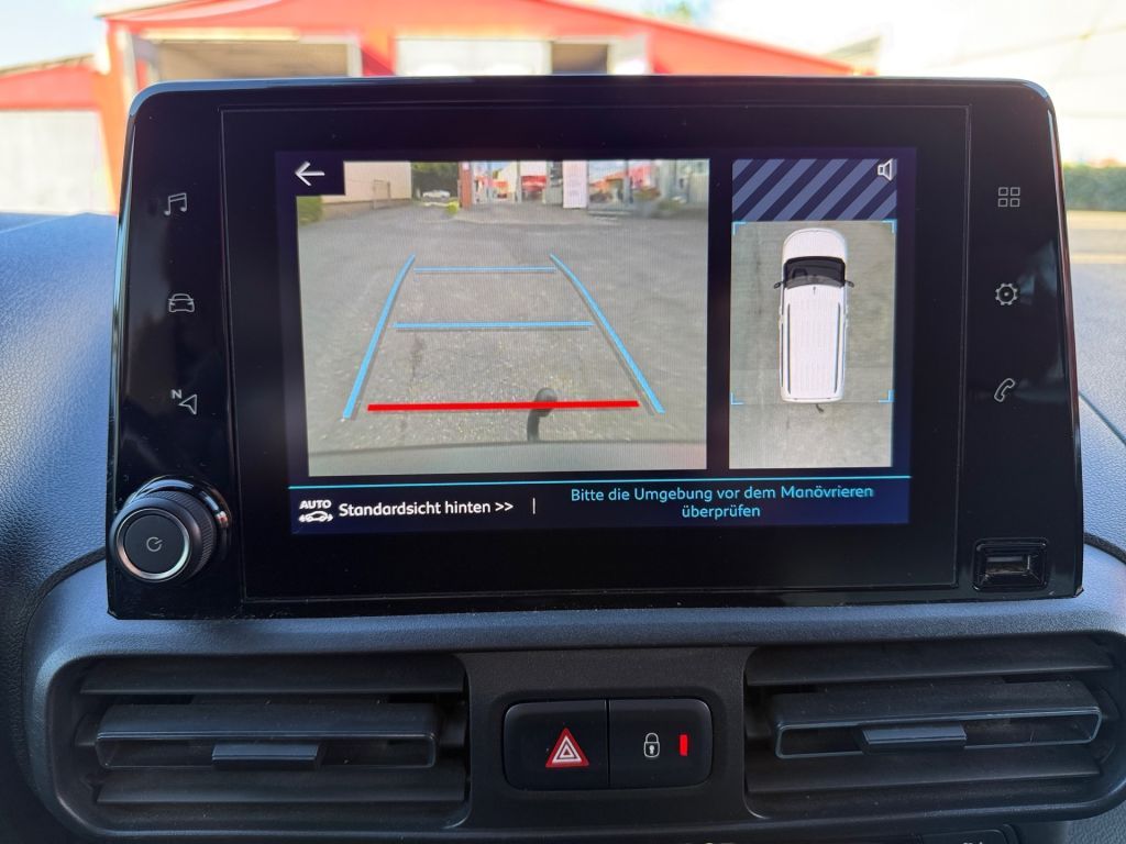 Fahrzeugabbildung Citroën Berlingo XL BlueHDi 130 FEEL 7-Sitzer