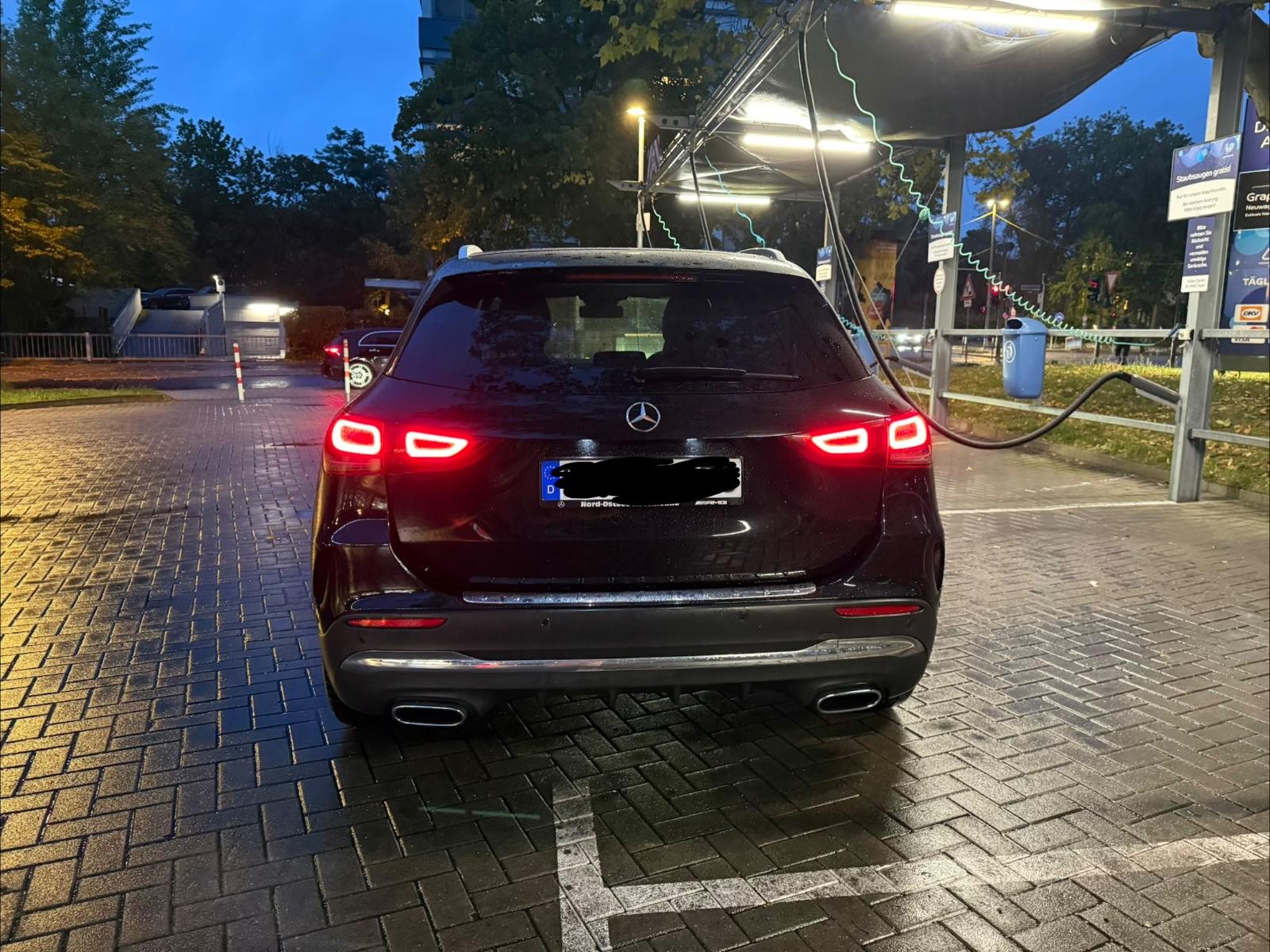 Mercedes-Benz GLA 4MATIC AMG Line, миниатюра 3