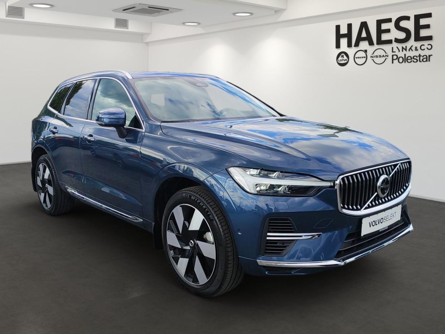 Volvo XC60 T8 Ultra Bright Recharge Plug-In Hybrid AWD imagem 3