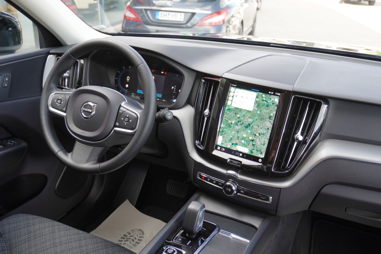 Volvo XC60 Core 2WD/Kamera/Navigation/LED/Virtual/DAB/ foto 16