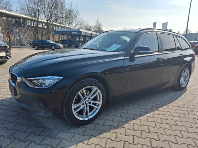 BMW 320 Baureihe 3 Touring 320 i xDrive TÜV 07/2026