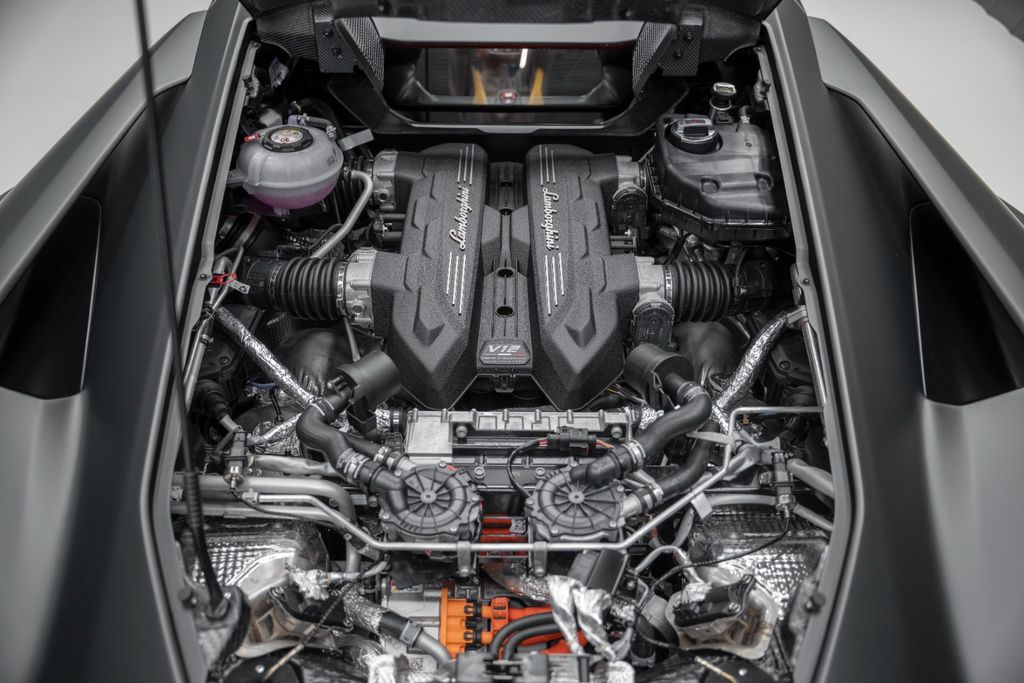 Revuelto 2026 MANSORY - Bild 35