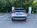 Toyota RAV 4 2.5 Hybrid Team Deutschland Auto AWD T... - Toyota RAV 4 Gebrauchtwagen in München