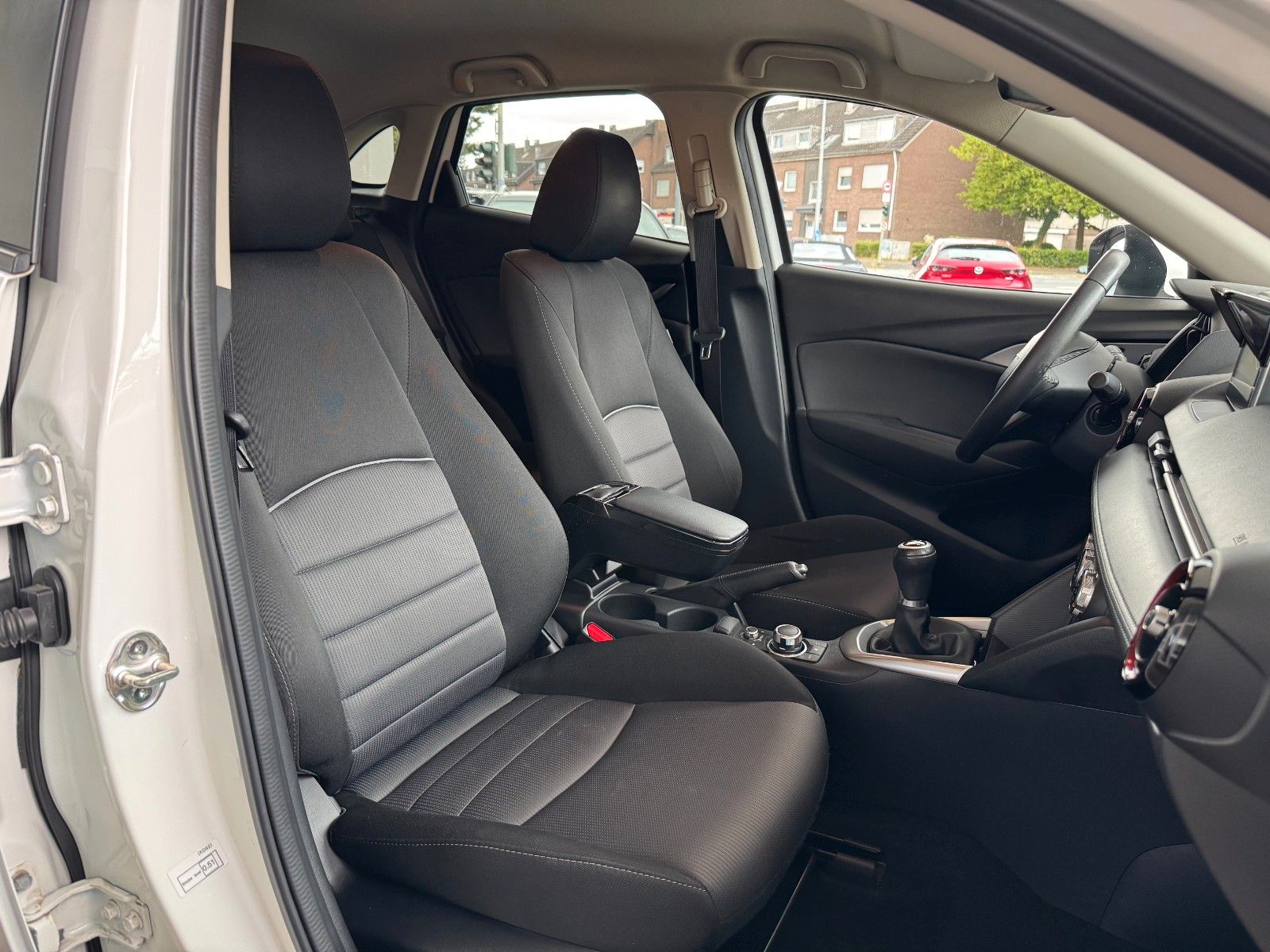 Fahrzeugabbildung Mazda CX-3 Exclusive-Line Navi/PDC/Bluetooth/2.Hand