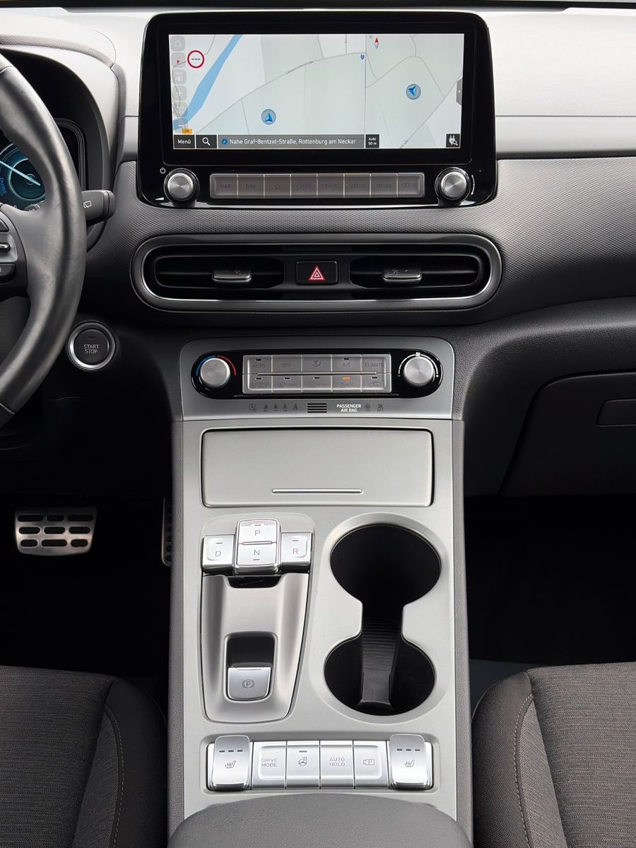 Fahrzeugabbildung Hyundai KONA E Edition 30+ SHZ LHZ LKA ACC KRELL CarPlay