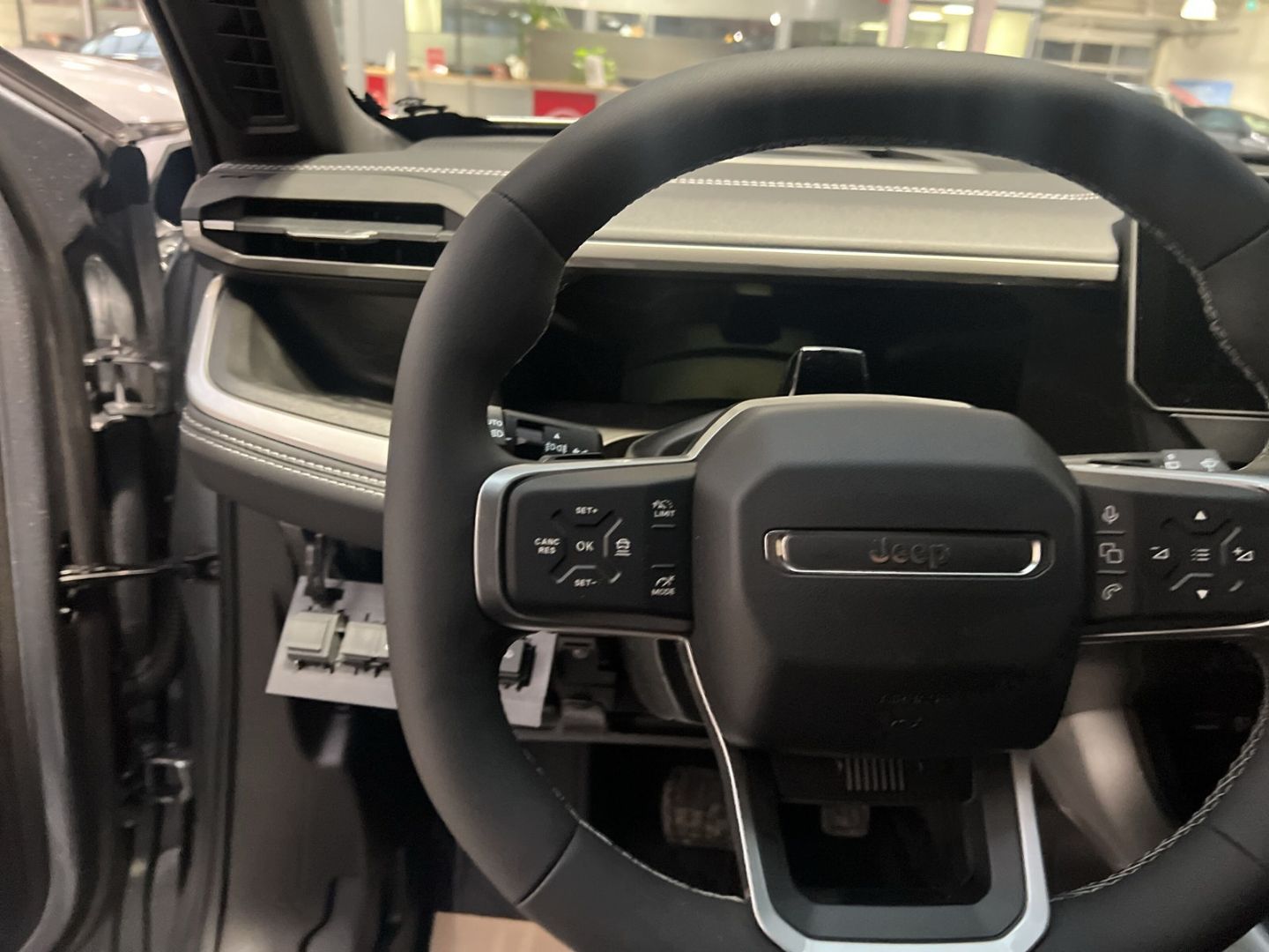 Jeep Compass - Bild 12