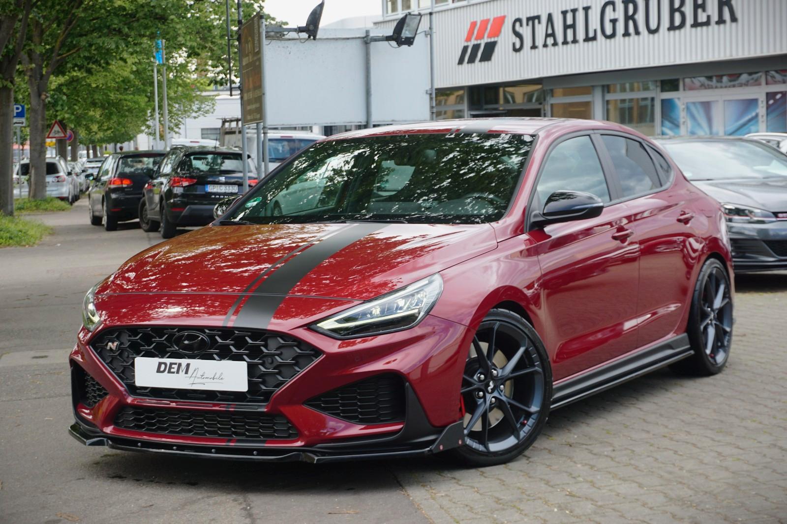 Hyundai i30 Fastback N Performance / Schalensitze / 19"
