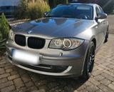 BMW 1er Reihe 116 i, Grau metallic - BMW: Reihe
