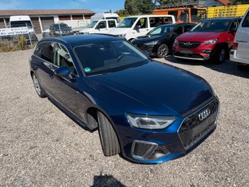 Audi A4 - 1