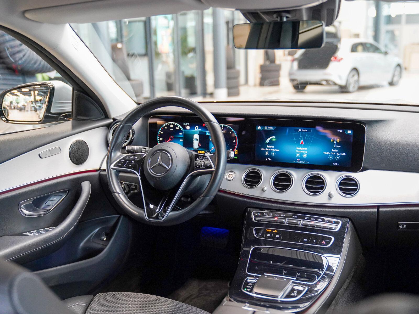Mercedes-Benz E-Class d T AVANTGARDE CarPlay Kamera Spur Totwink, миниатюра 10