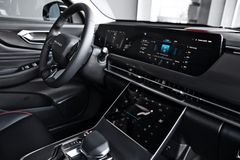 BAIC X75 NEUES MODELL - LUXUS-SUV JETZT TESTEN!