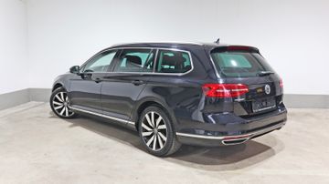 Volkswagen Passat Variant - 4