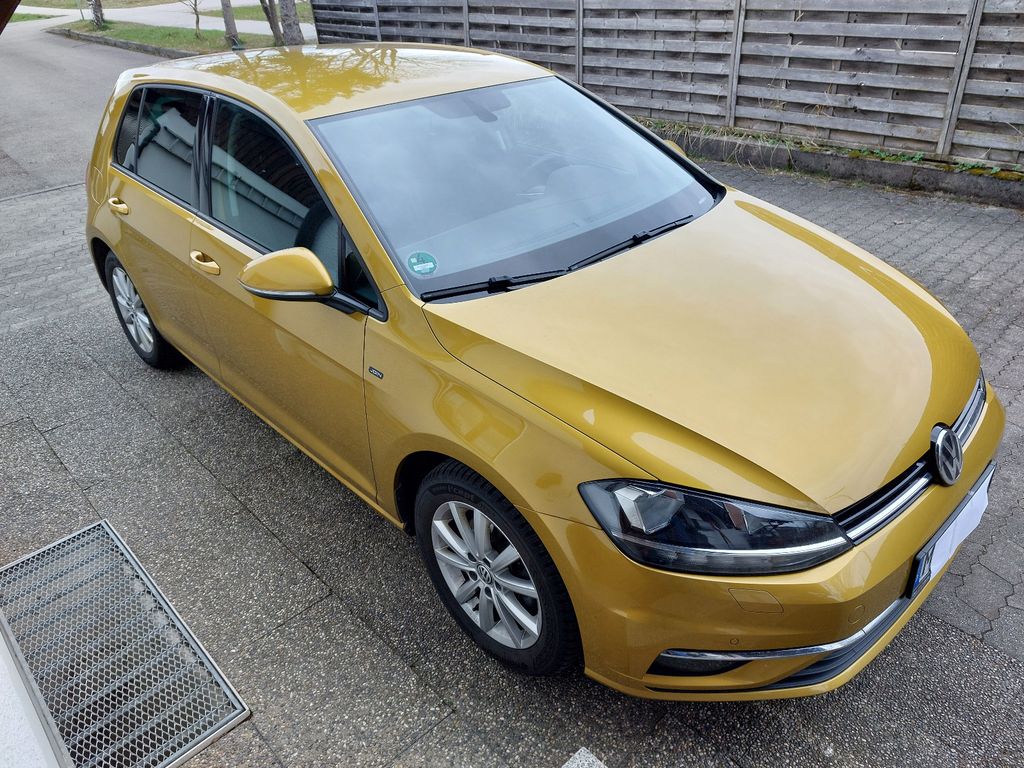Image of Volkswagen Golf