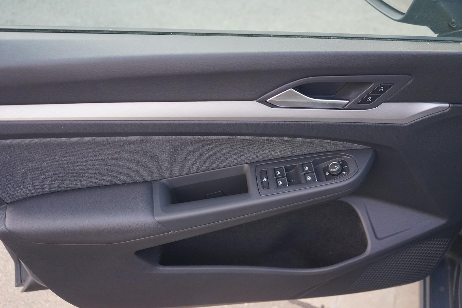 Volkswagen Golf VIII 1.5 TSI Life LED Navi ACC App-Connect, миниатюра 21