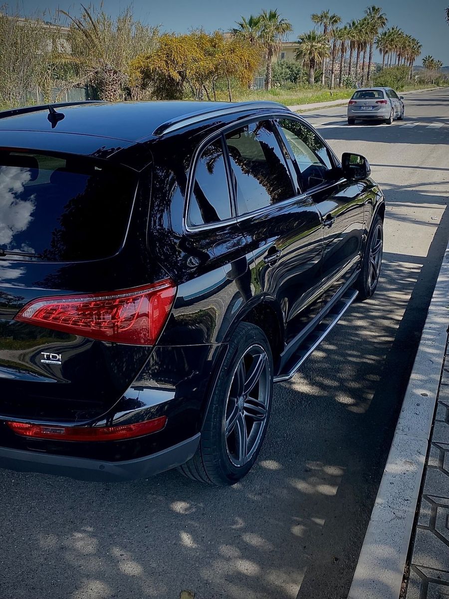 Audi Q5 - 1