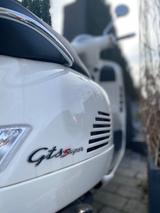 Vespa 300 GTS Super - VESPA MOTORRAD