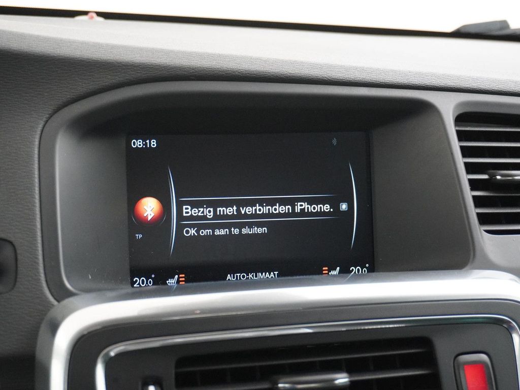 Volvo V60 1.5 T3 Summum automatik navi sitzheizung