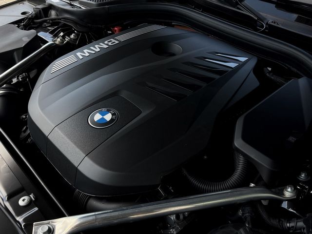 Foto Nummer 15: BMW 550e xDrive