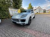Porsche Cayenne S Chrono / Pano / AHK - Porsche Gebrauchtwagen in Worms