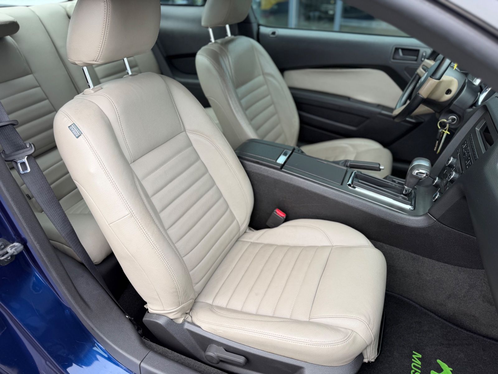 Mustang 3.8 Automatik Klima